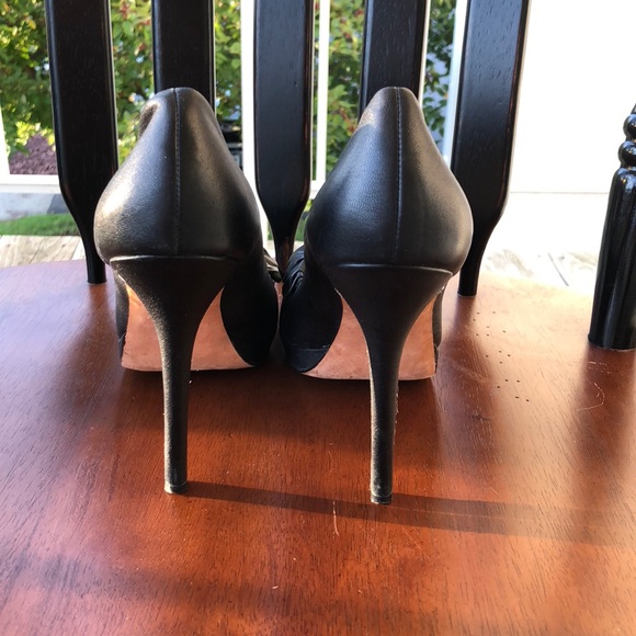 Ann Taylor 9M Stiletto High Heels - Picture 2 of 2
